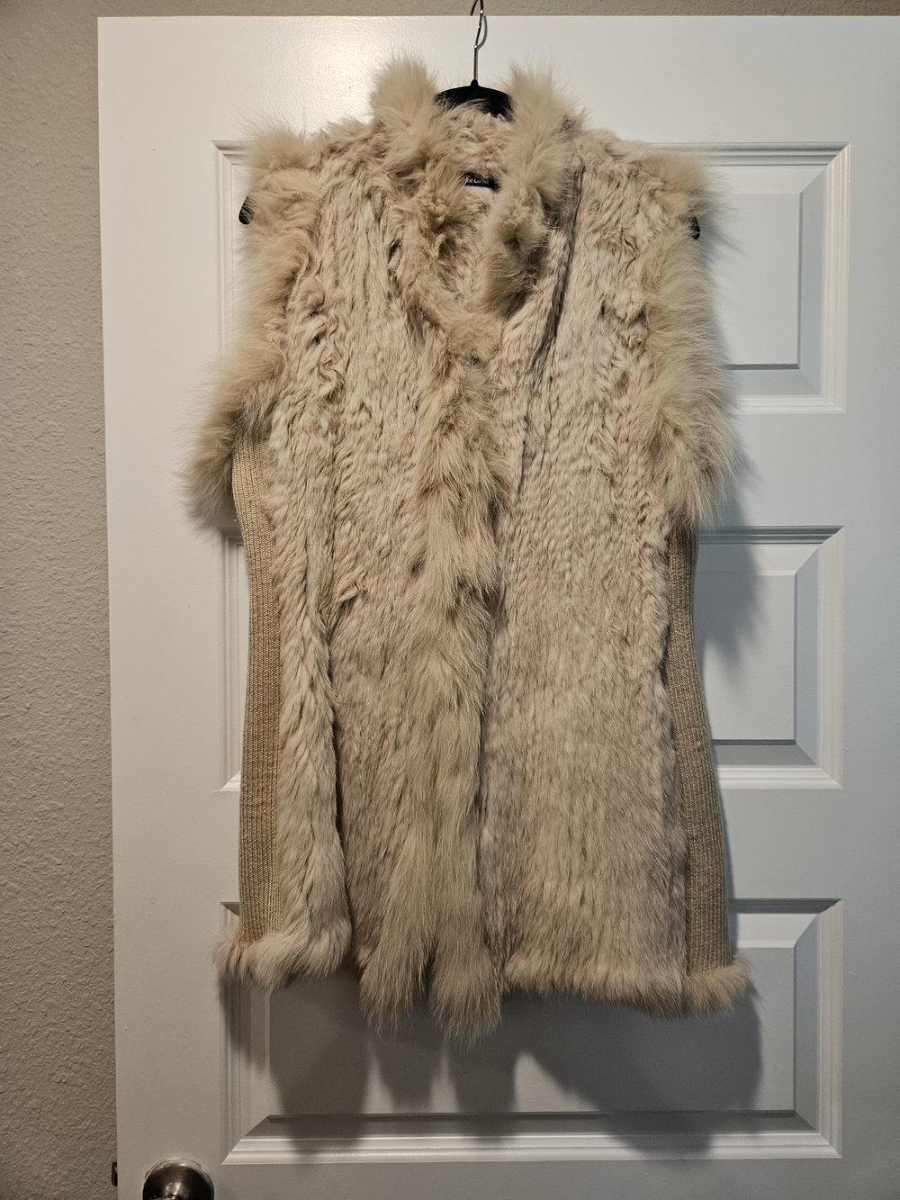 Dolce Cabo Plush Fox and Rabbit Fur Knit Vest in Cream/Tan